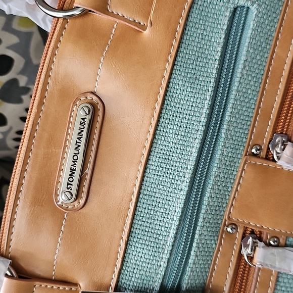 NWT Stone Mountain Purse Ice Blue/Vachetta Belmar Large Dome Satchel Sydney Bag - Picture 3 of 12